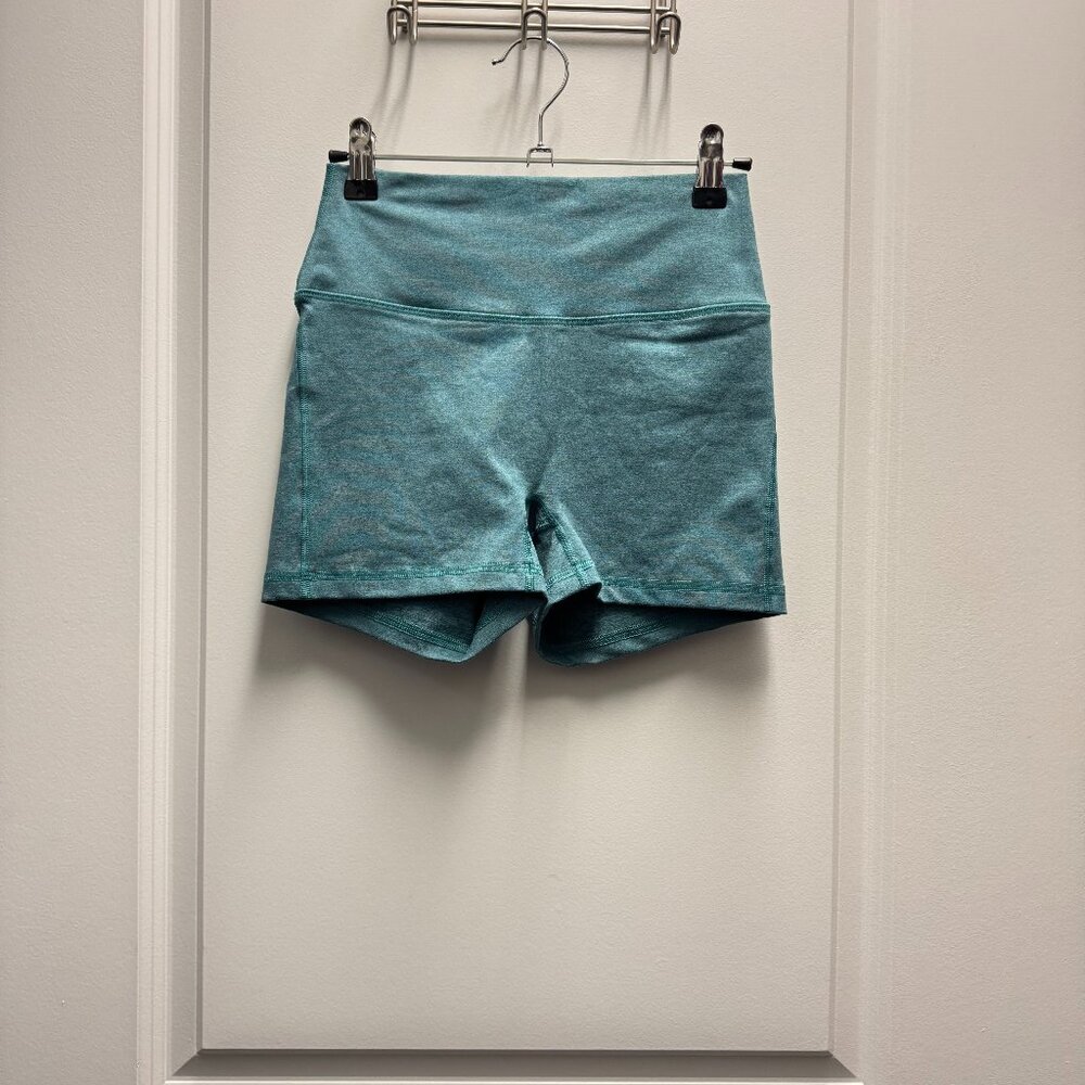 FLEO Ascend Short